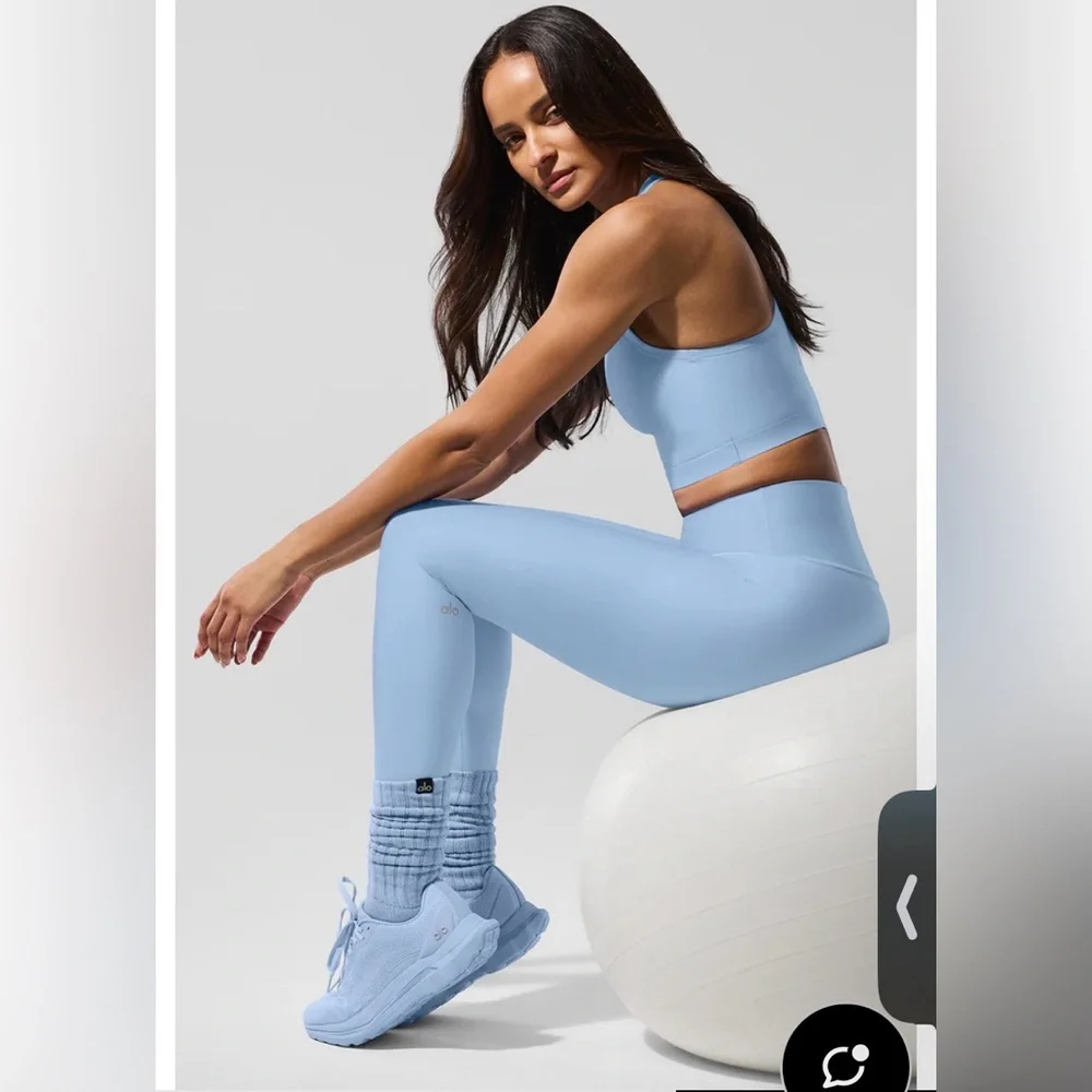 ALO Yoga Unisex Scrunch Sock Seashell Blue NEW NWT Light Blue Medium